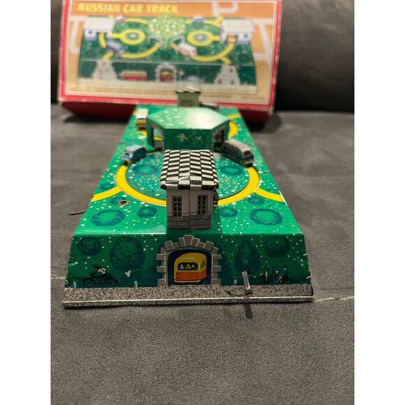 SCHYLLING Collector Series Russian Car Track- Works - Picture 1 of 5